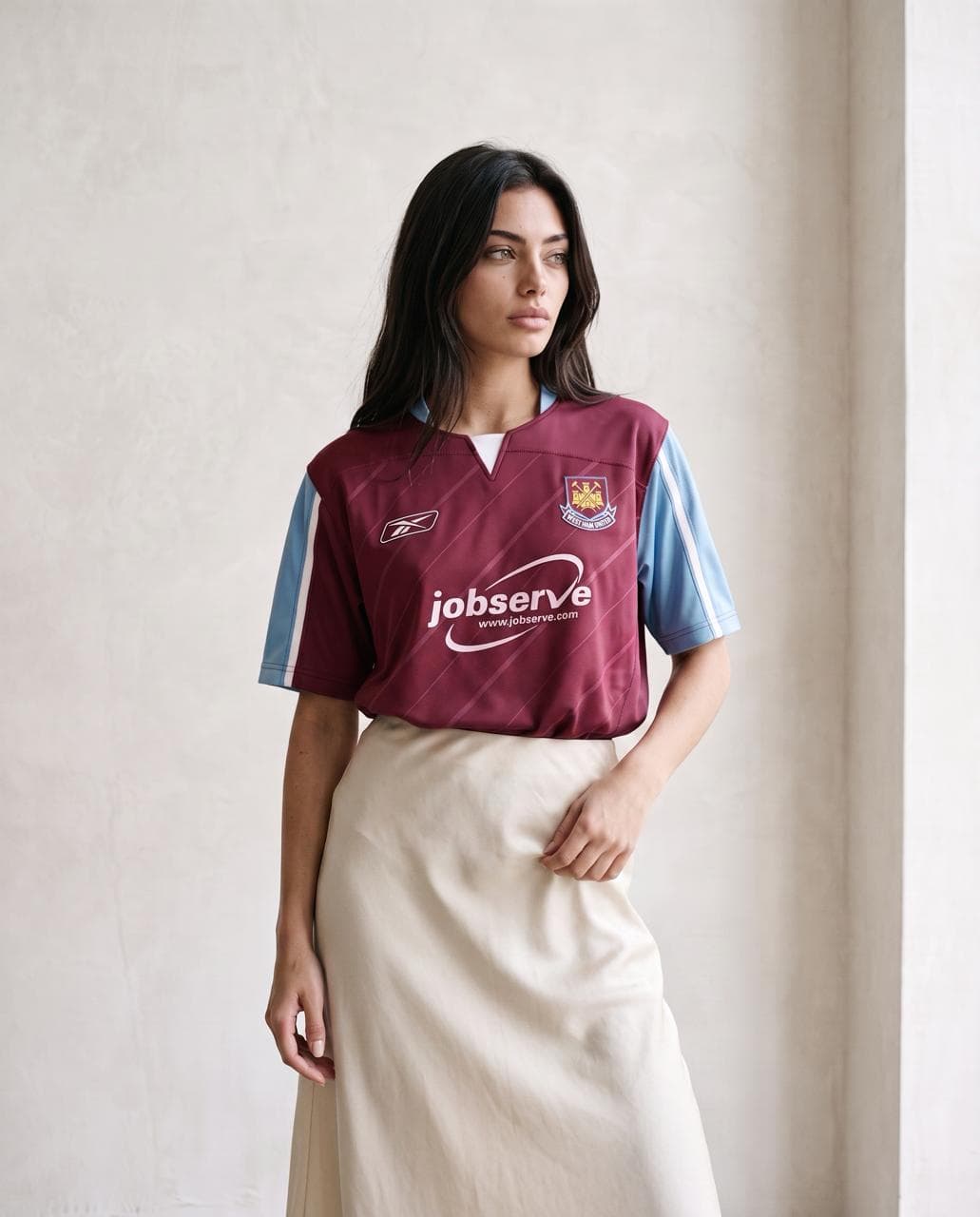 Джерси West Ham 2005/06 «Бордо с крыльями», стайлинг образ
